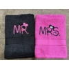 Kép 1/2 - Mr. és Mrs. páros törölköző - Fekete - pink - Szerelmes ajándékok - Páros ajándékok