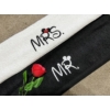 Kép 2/2 - Mr. és Mrs. páros törölköző - Fekete - fehér - Szerelmes ajándékok - Páros ajándékok