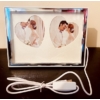 Kép 3/3 - Világító fotókeret dupla szíves - Ajándék ötlet esküvőre - Szerelmes ajándék