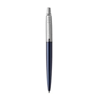 Golyóstoll, 0,7 mm, ezüst színű klip, royal kék tolltest, PARKER, "Royal Jotter", kék