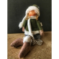 Lógó lábú zöld ruhás kisfiú - Ajándék ötlet karácsonyra