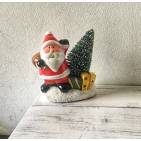 Ledes figura-Mikulás fenyővel