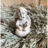 Angyal figura - Csillogó szárnyakkal 3