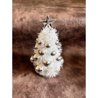 Mini karácsonyfa fehér színű díszekkel - Ajándék ötlet karácsonyra 