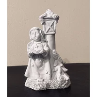 Angyal figura - Könyvet olvas lámpánál