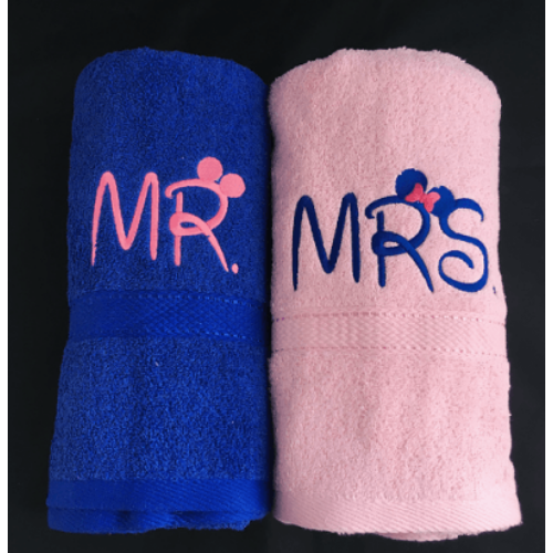 Mr. és Mrs. páros törölköző - rózsaszín - kék - Ajándék pároknak - Szerelmes ajándékok