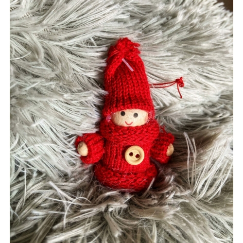Téli figura-Piros fa gombos-Fiú - Ajándék ötlet karácsonyra