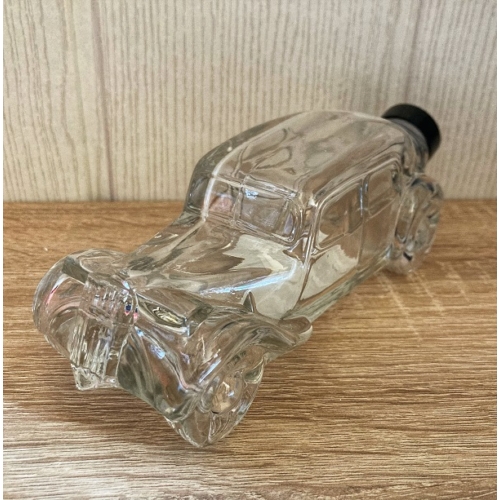 Old mobil alakú pálinkás üveg