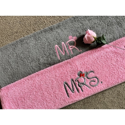 Mr. és Mrs. páros törölköző - Rózsaszín - szürke - Ajándék pároknak - Szerelmes ajándékok