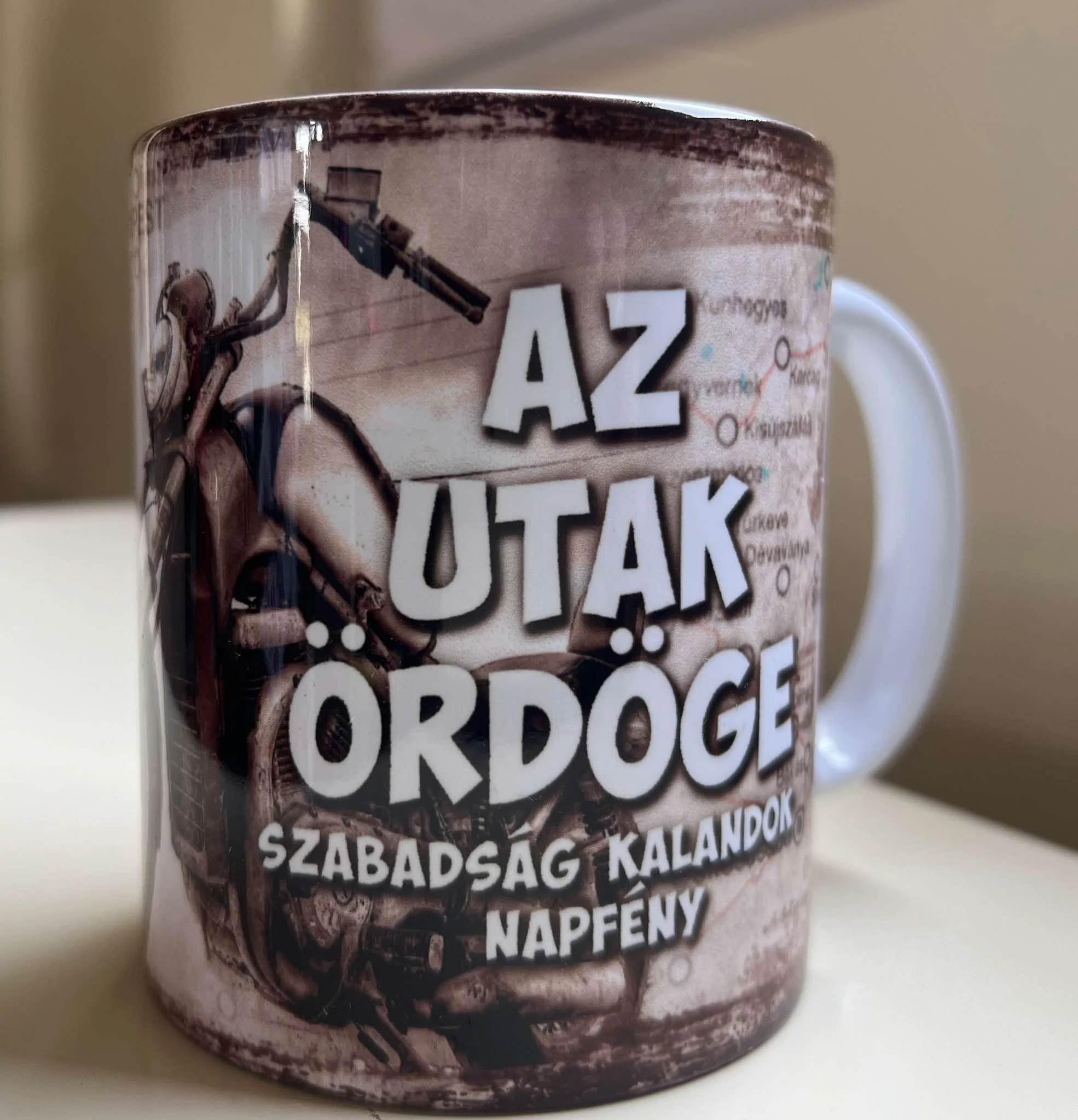 Bögre - Az utak ördöge - Ajándék ötlet motorosoknak